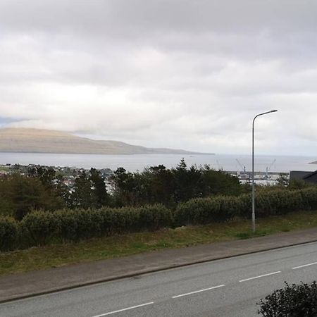 Large apartment with fabulous view of Tórshavn Exterior foto