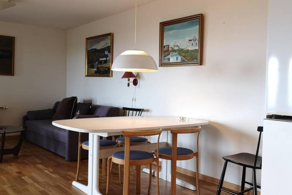 Large apartment with fabulous view of Tórshavn Exterior foto